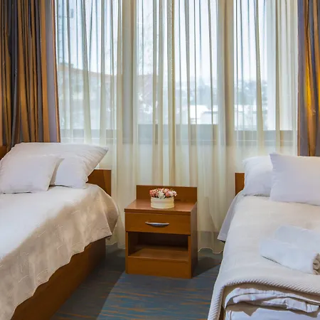 Duna Hotel Paks