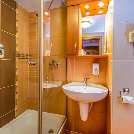 Duna Hotel 3*